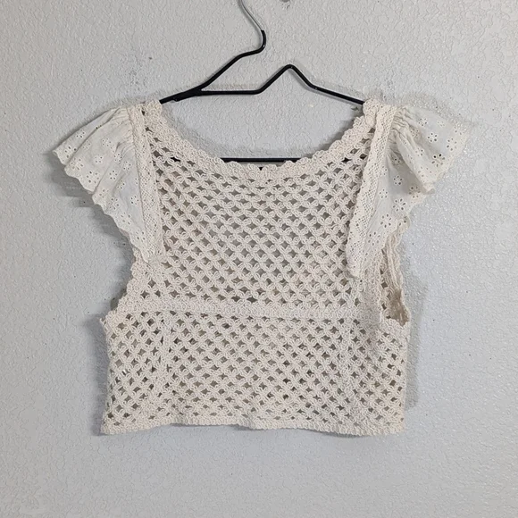 Zara Woman Ivory Cream Crochet Crop Top Bralette Cap Flutter Sleeve Summer M - Picture 3 of 9